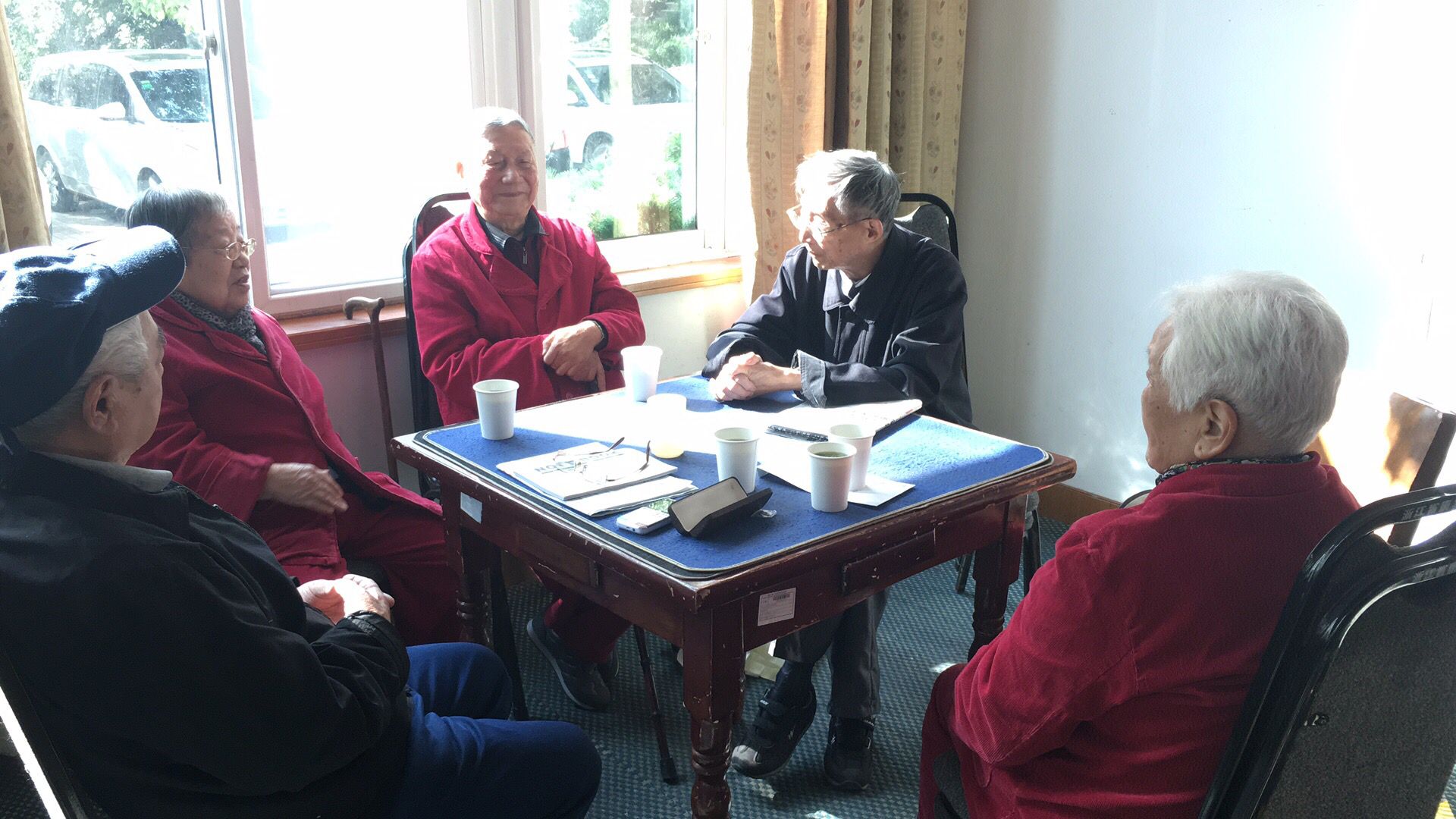 集團公司離休支部認(rèn)真學(xué)習(xí)“十九大”精神