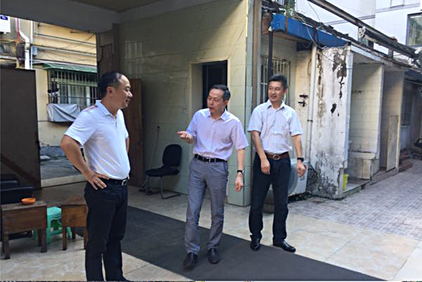 集團公司黨委書記總經(jīng)理虞岳明走訪調研杭實集團