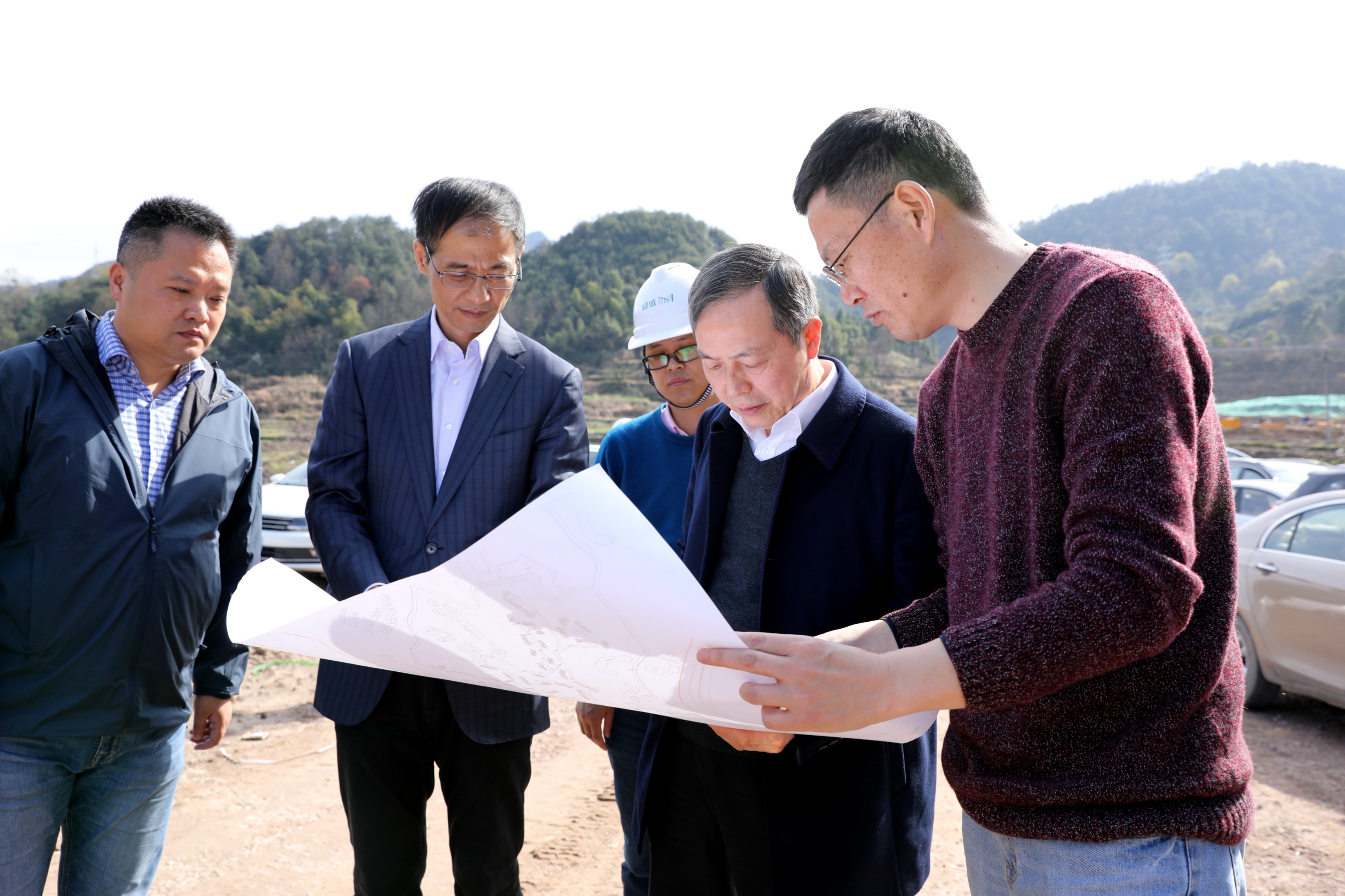 虞岳明在藝創(chuàng)文旅浦江公司調(diào)研時強(qiáng)調(diào)：力爭將萬年上山文化村項(xiàng)目打造成為國內(nèi)農(nóng)文旅體養(yǎng)融合的標(biāo)桿